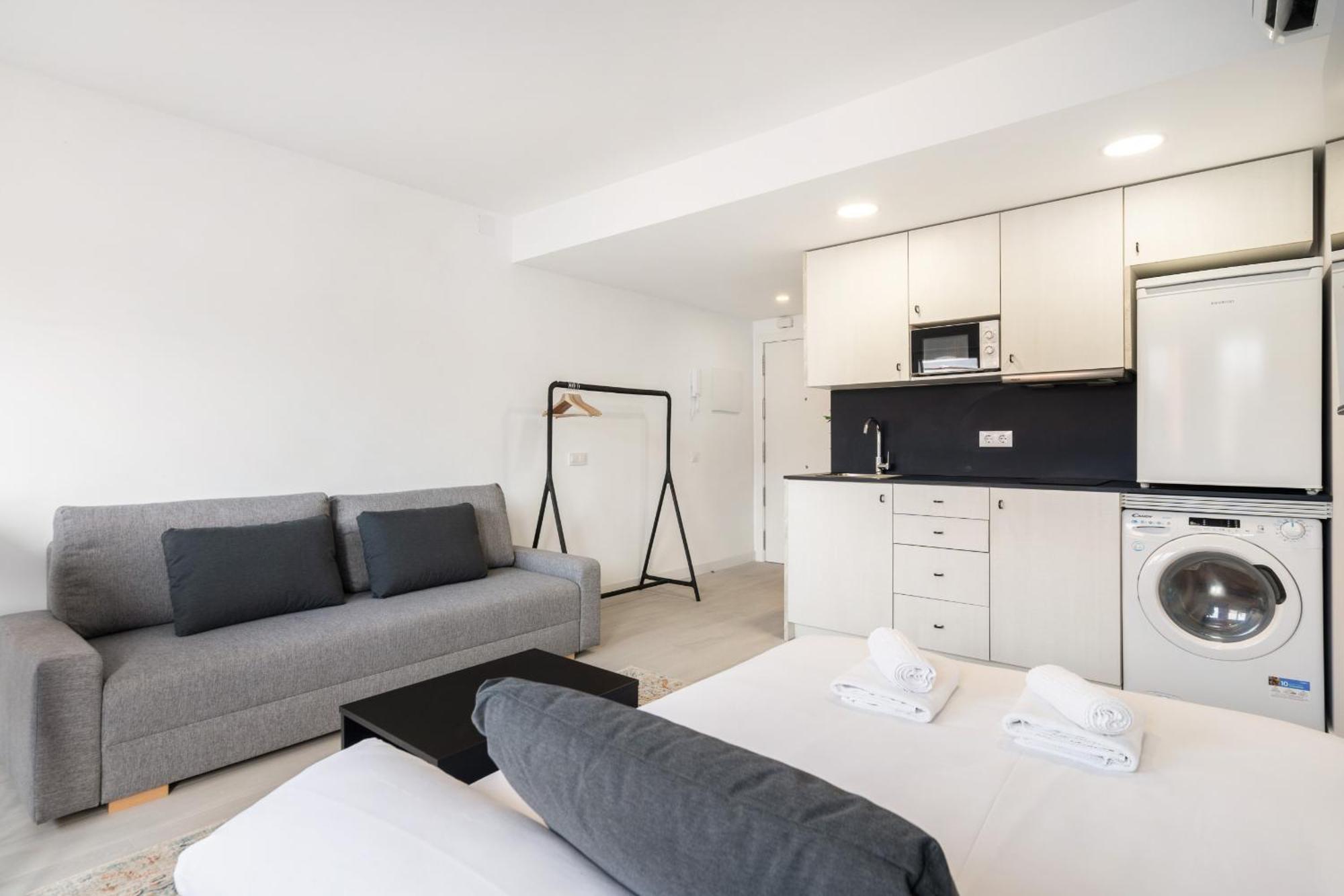 Madriver Apartamentos Reformados Con Parking Gratuito Exterior foto